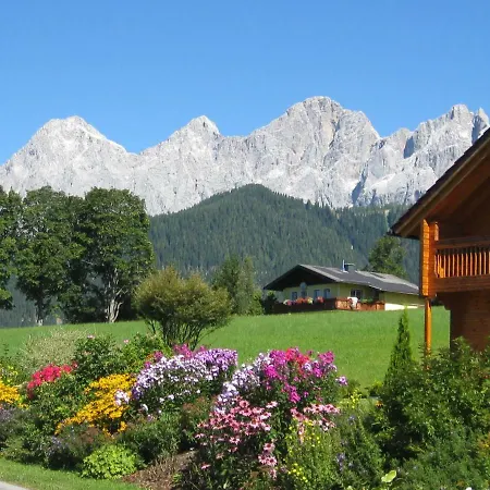 Apartment Blockhaus Royer