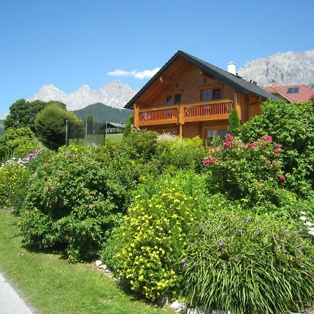 Apartment Blockhaus Royer
